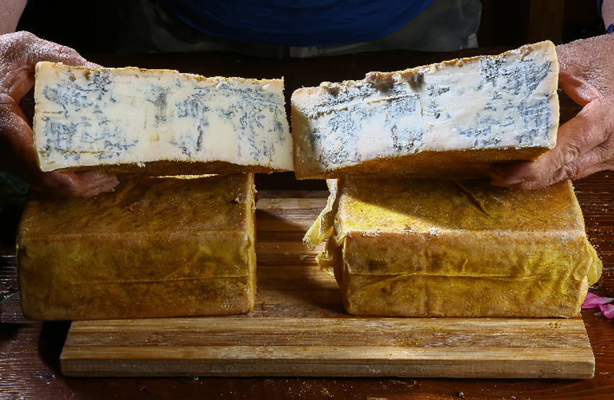 formaggio di fossa di Roncofreddo